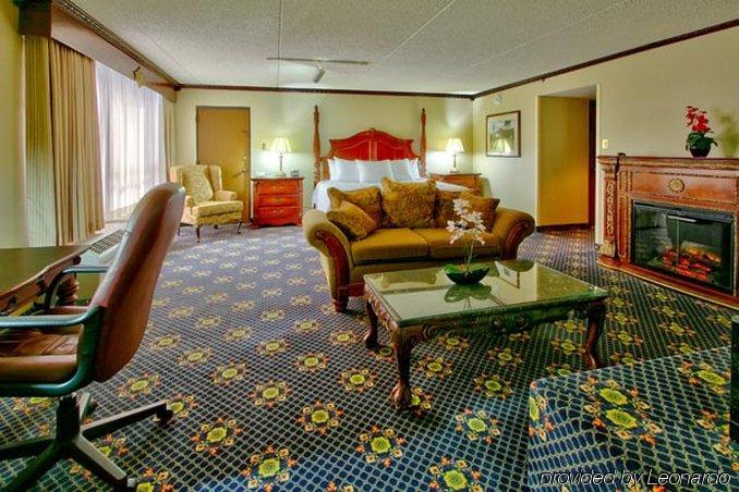 Mcm Elegante Hotel Odessa Room photo