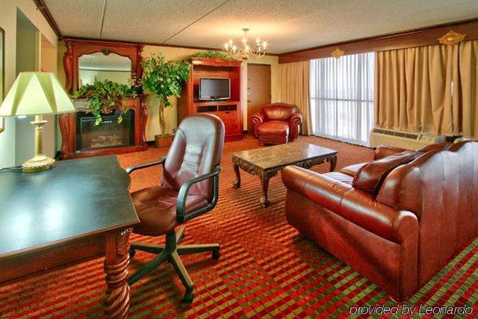 Mcm Elegante Hotel Odessa Room photo